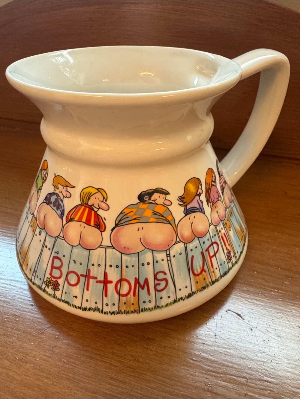 Vintage No-Spill Coffee Mug  'Bottoms Up'  Motif